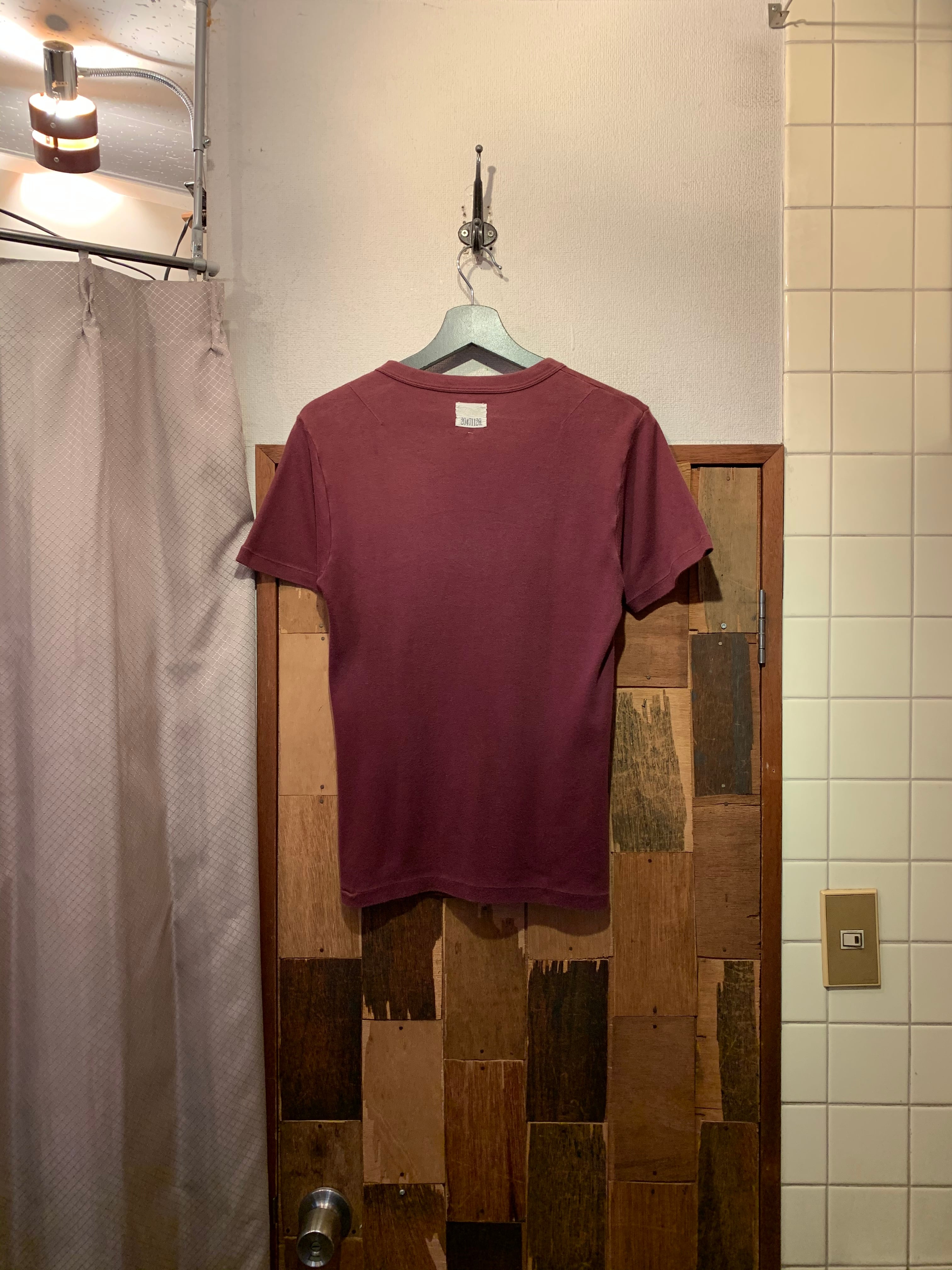 20471120” 90's「ヒョーマ君」burgundy printed S/S T-shirt | LAUGH 20471120” 90's「ヒョーマ君」burgundy printed S/S T-shirt | LAUGH