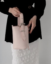 BELTED BUCKET BAG（SMALL）