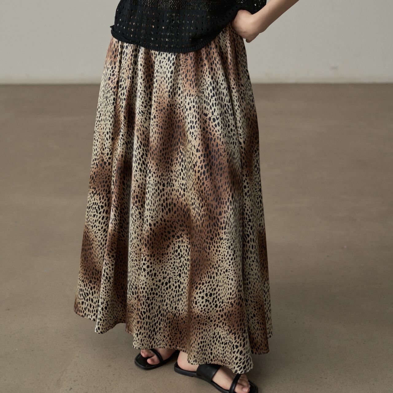 Leopard print tiered skirt S1341