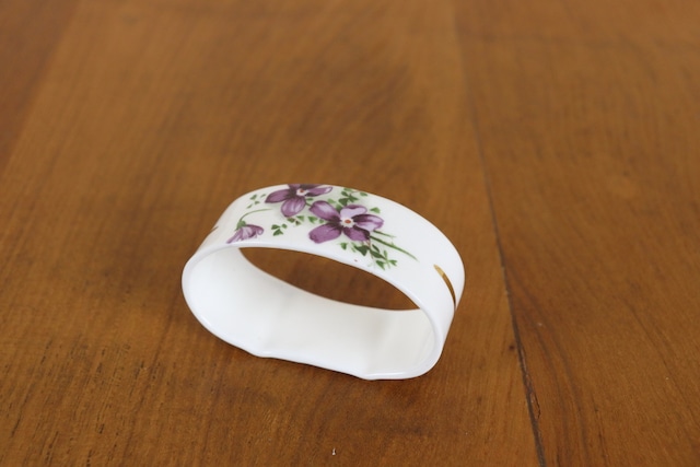 ハマースレイ　ヴィクトリアンバイオレット　ナフキンリング　スミレ　VICTORIAN　VIOLETS　ヴィンテージ　イギリス　Hammersley　に1262-8