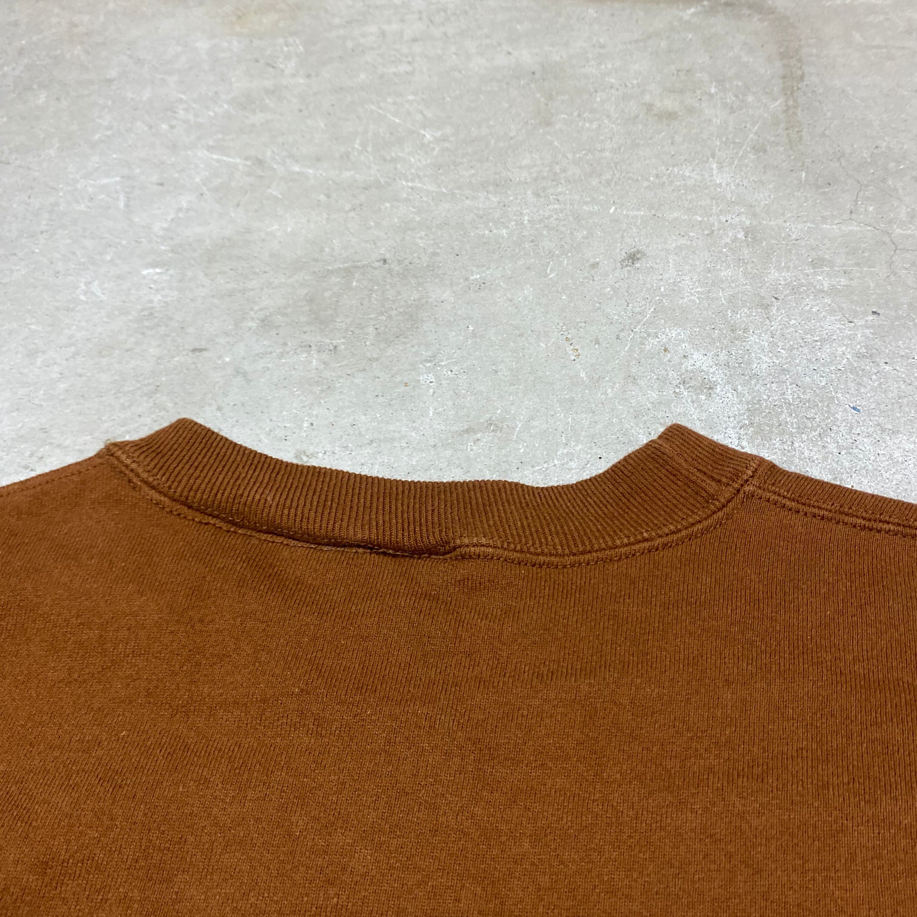 Champion チャンピオン 前Vガゼット ワンポイントロゴ 刺繍