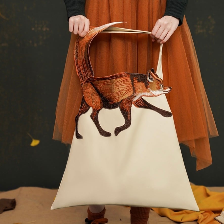 狐物語群〜悪狐の悪巧みバッグ〜M23235 | 奇妙な洋装雑貨店 Magica Bazaar