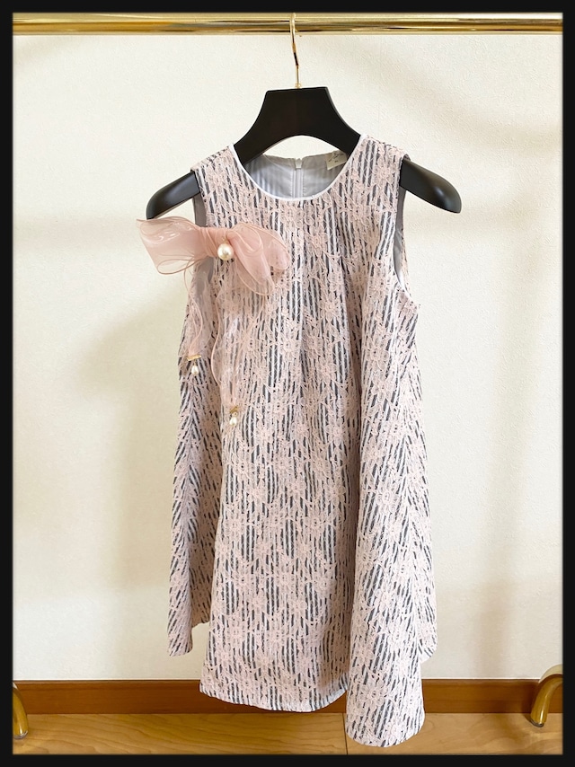 リボン付きストライプ花刺繍ワンピース Op2 こども服 キッズフォーマル 発表会 卒園式 キッズオーディション キッズファッション インポートこども服 キッズワンピース キッズモデル キッズドレス パーティ 習い事 ピアノ バレエ 親子コーデ 冠婚葬祭 April リボン付きストライプ花刺繍ワンピース Op2 こども服 キッズフォーマル 発表会 卒園式 キッズオーディション キッズファッション インポートこども服 キッズワンピース キッズモデル キッズドレス パーティ 習い事 ピアノ バレエ 親子コーデ 冠婚葬祭 April