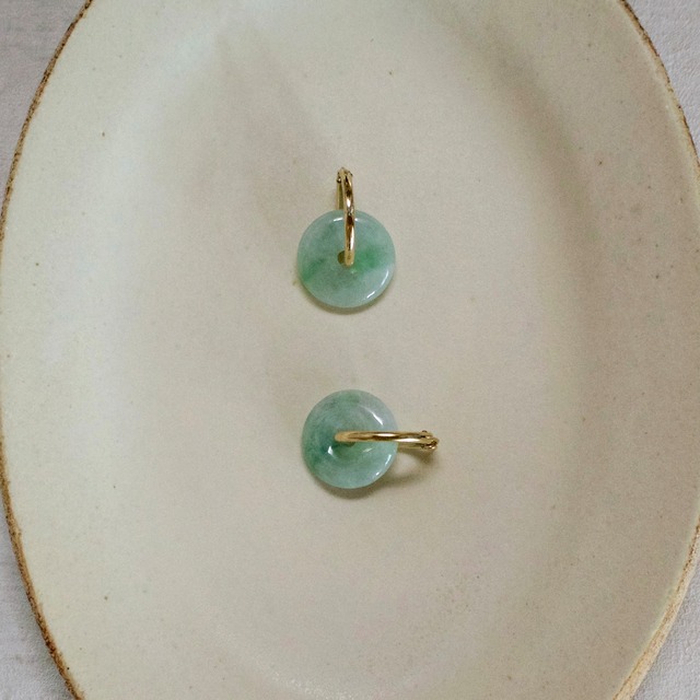 Jade(翡翠)pierce