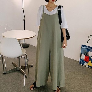 【送料無料】 ワイドサロペット ボトムス サロペット l ラウンドネック ワイド 綿 麻 リネン かわいい 大人可愛い きれいめ シンプル カジュアル 大人 おしゃれ お洒落 大人可愛い 大人女子 こなれ感 無地 春 夏 10代 20代 30代 レディース 学生 通学 デート お出かけ 女子会 休日 着回し 普段使い 重ね着 韓国 韓国系 サイズ S M L XL 色