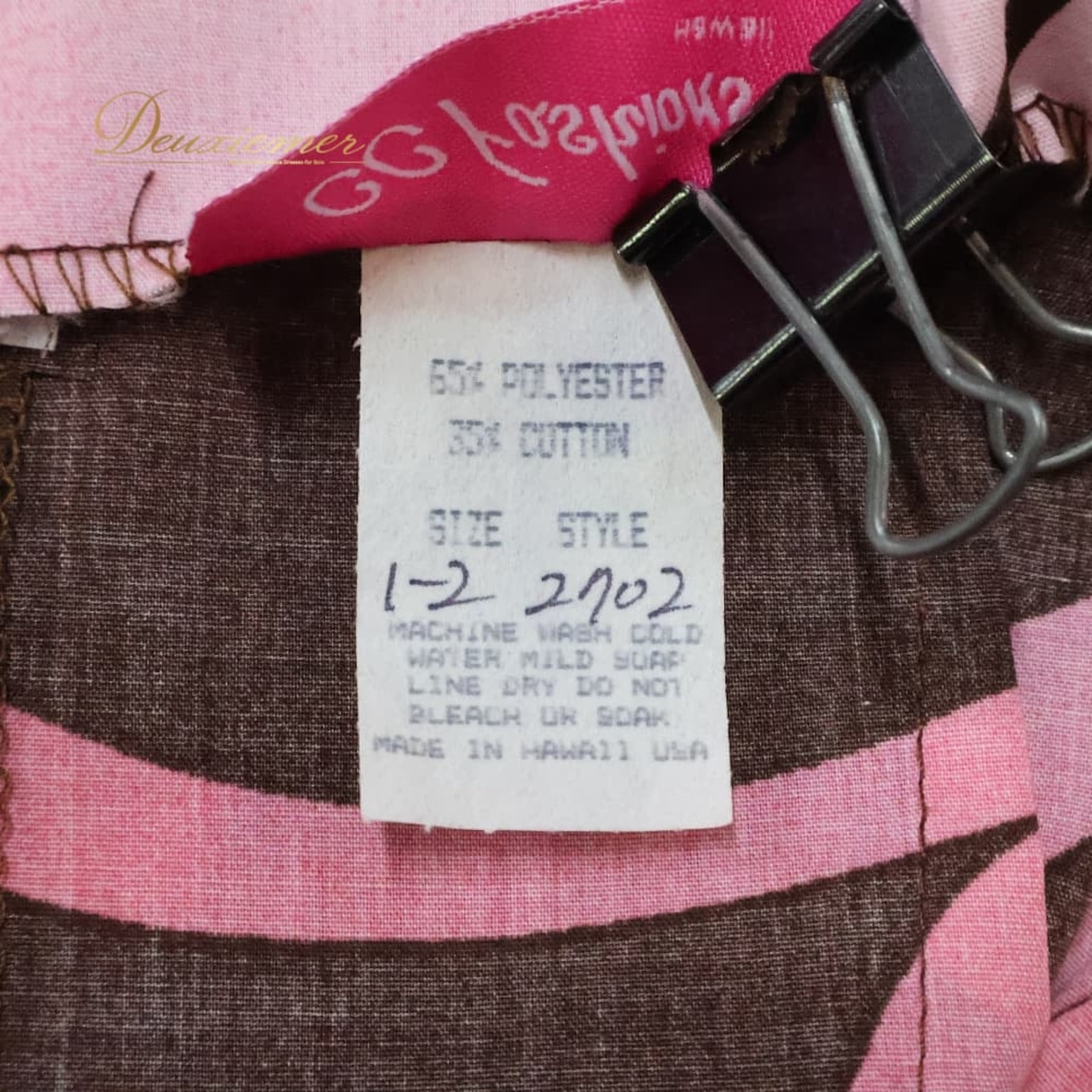 フラダンス 衣装 CC Fashions CCファッション ワンピース ドレス ピンク系 ブラウン系 ハワイ製 フリル スリット キャミソールドレス かわいい 華やか 鮮やか 明るい 茶 ハワイアン アロハ ハワイアンプリント フラ ダンス レッスン 練習