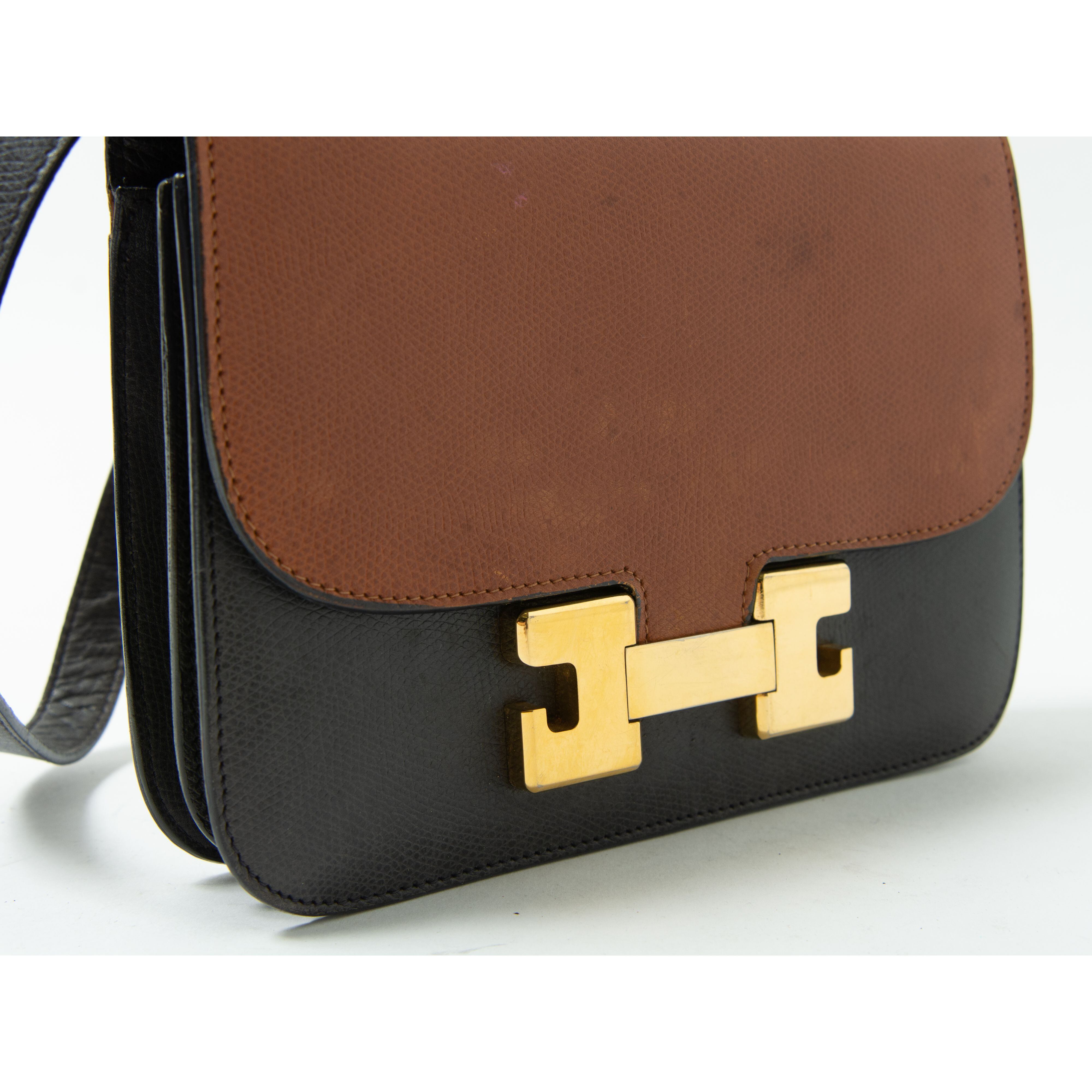 【Made in Italy】 Crossbody leather bag(イタリア製 クロスボディ レザー バッグ ショルダー)10b