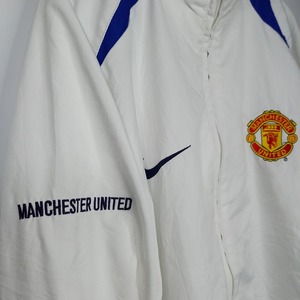 ナイキ　スタンドカラー　ナイロンジャケット　刺繍ロゴ　総メッシュ　マンチェスター