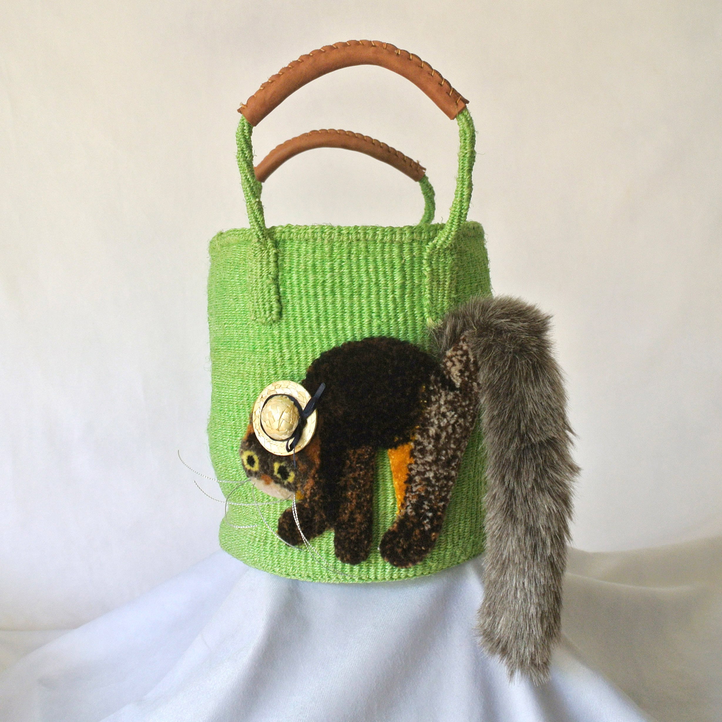 モコモコねこカゴバッグ　サイザルVer.　サビ