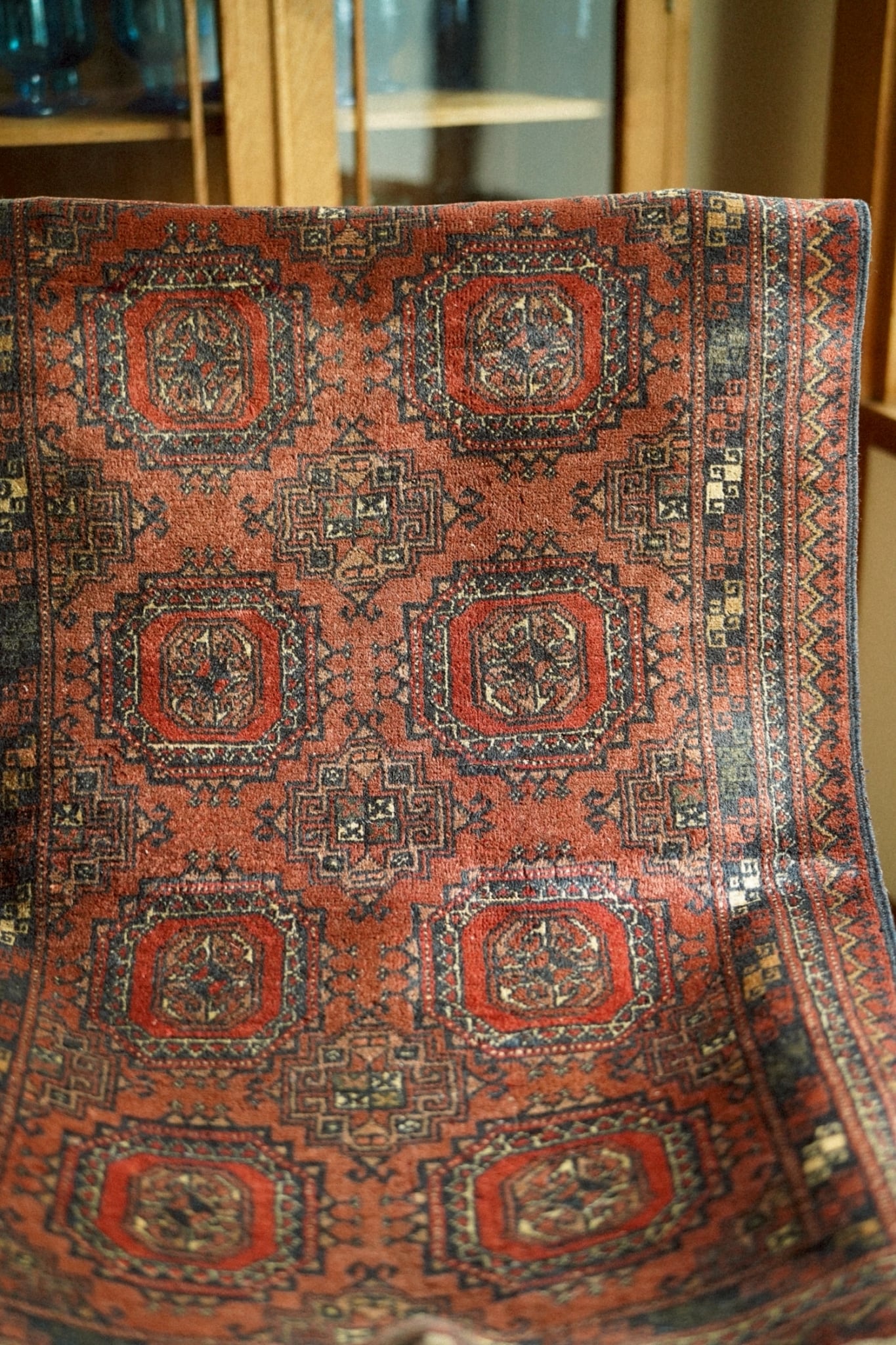116×208 古民家に似合うVINTAG RUGです 2138-Vintage Turkmen rug | 手織りのヴィンテージラグ専門店 | Bahr