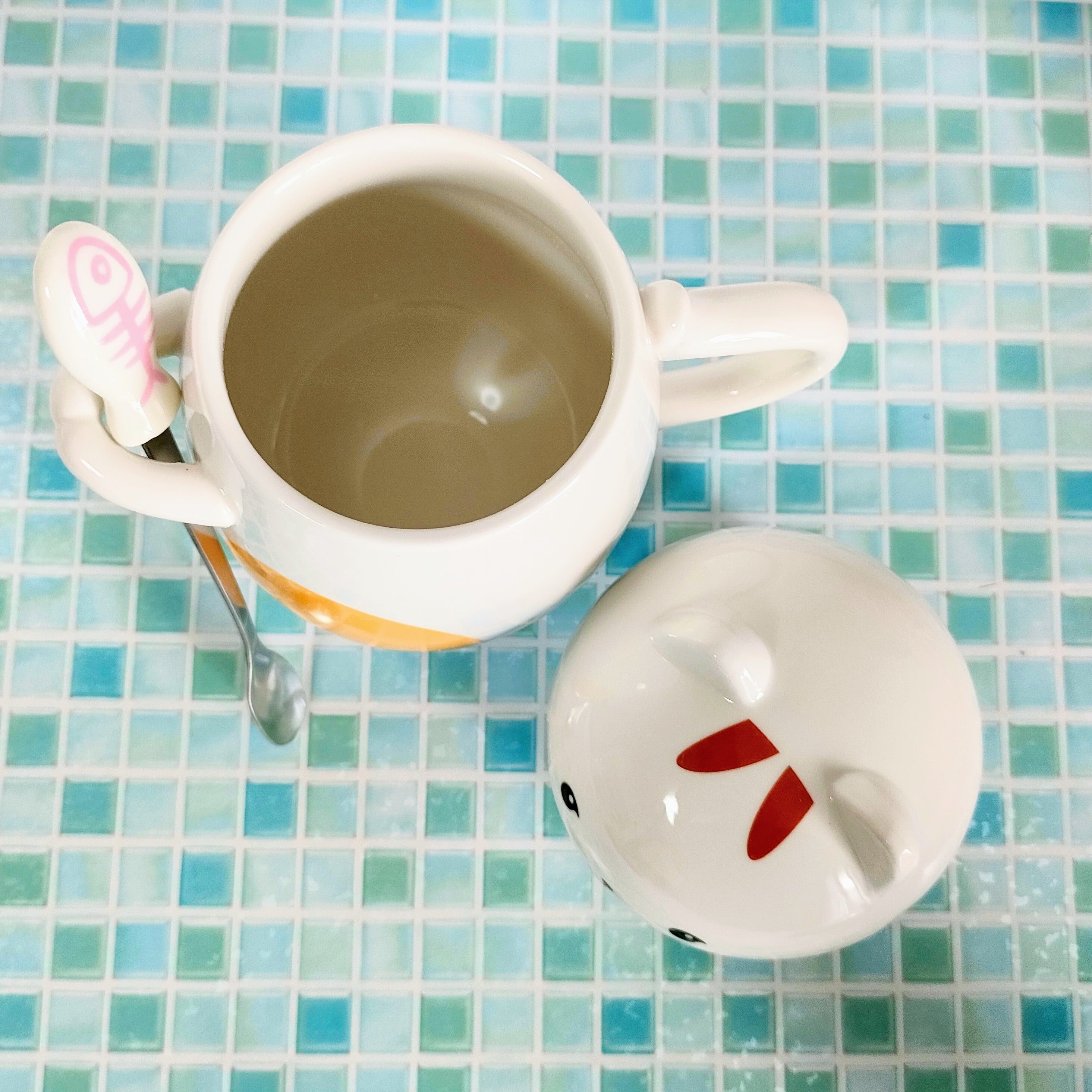 送料無料】ZAK-48 ※3点セット※ 猫 ねこ マグカップ 蓋 スプーン付き
