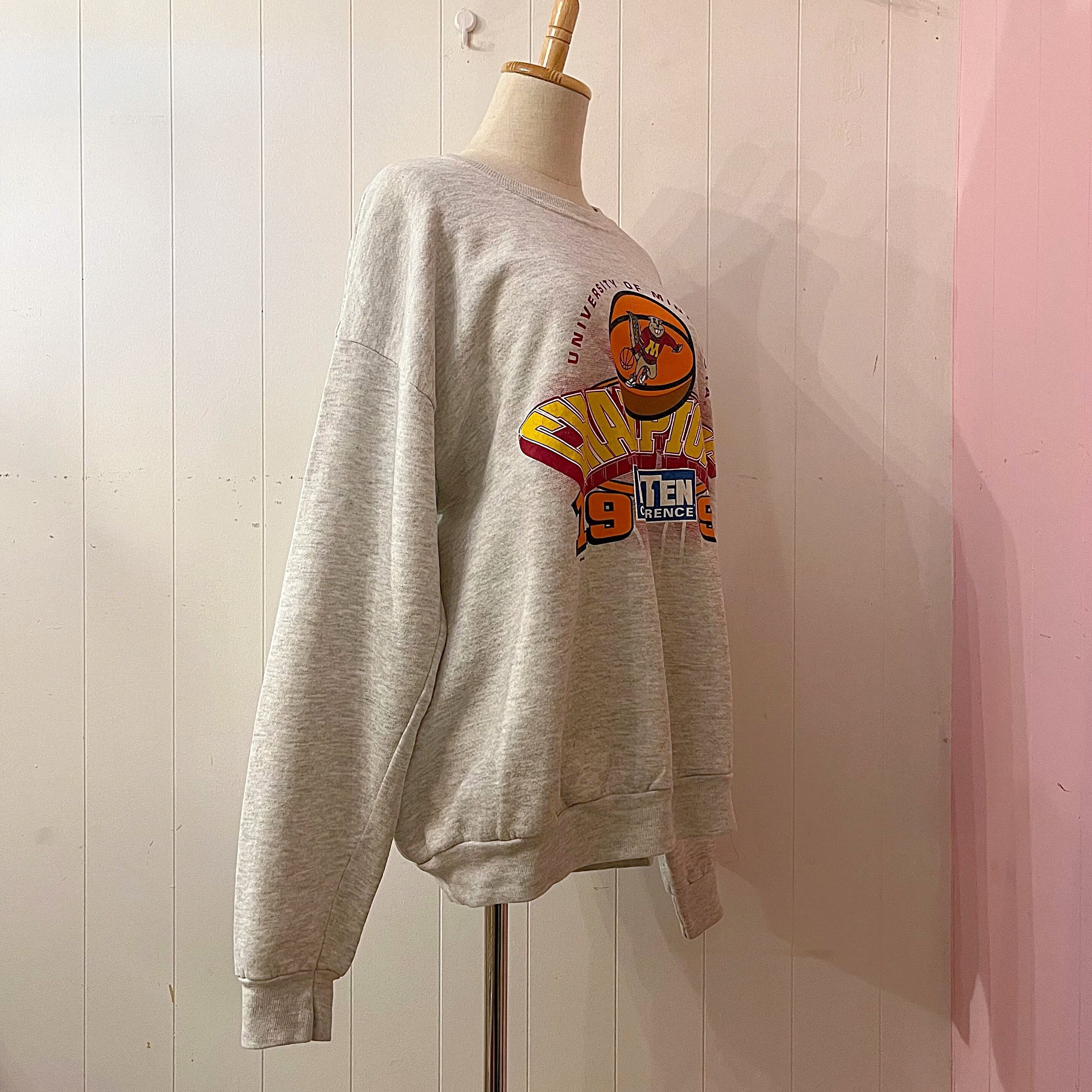 90s squirrel basketball sweat