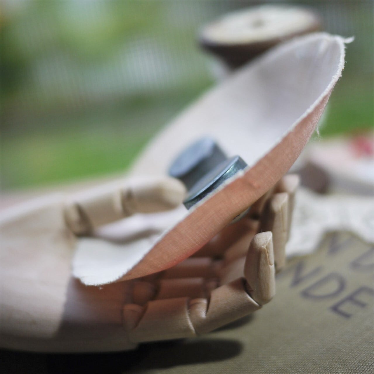 マリカル ❤️まつ毛が長く優しいお顔のドイツアンティークドール m30522829549_1.jpg?1737283047