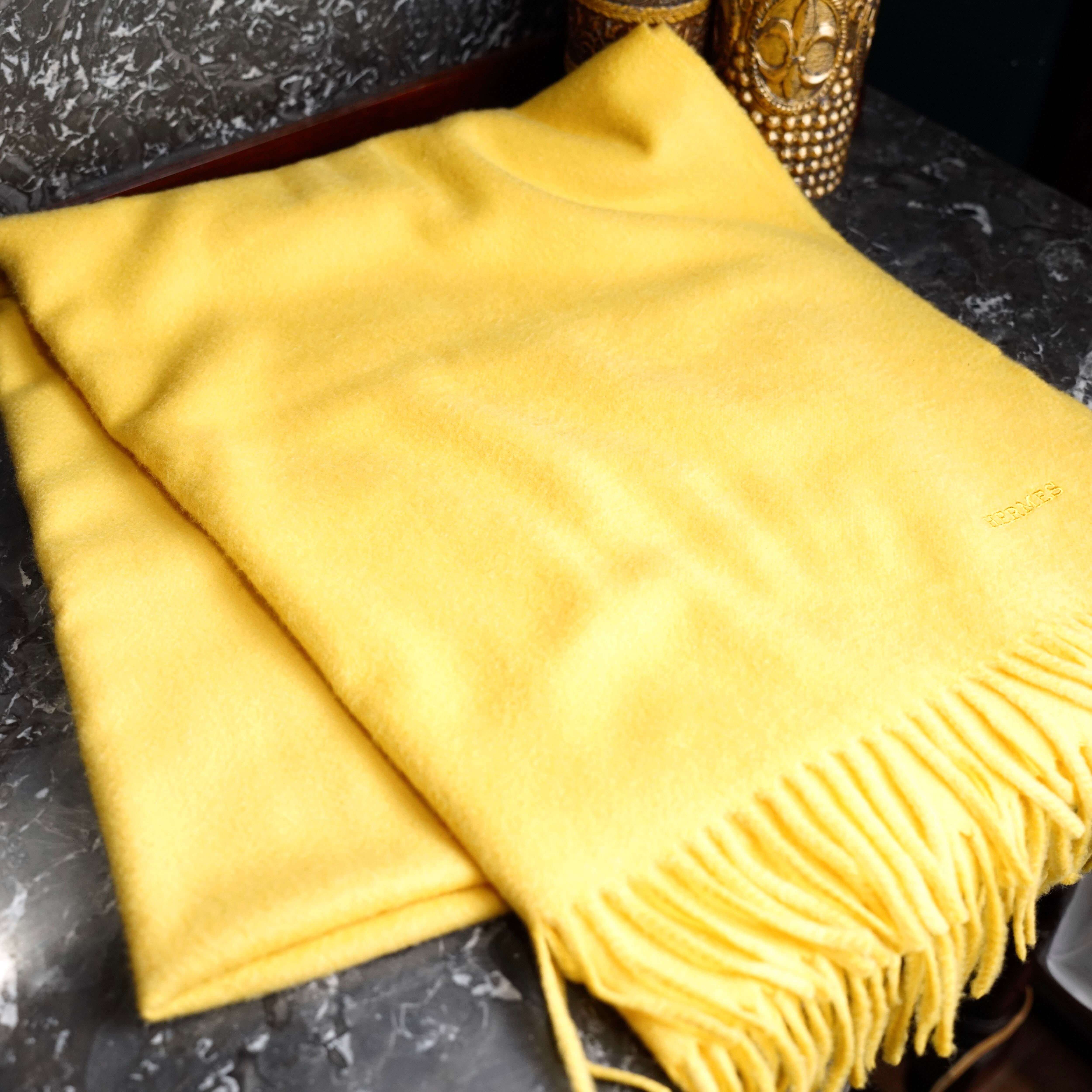 HERMES CASHMERE100% LARGE SIZE SHAWL MUFFLER MADE IN SCOTLAND