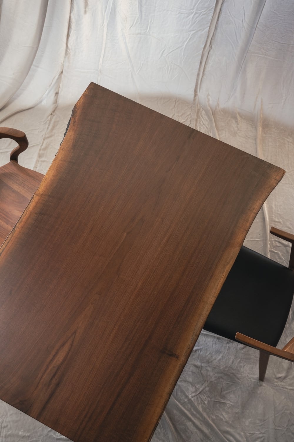 ウォールナット_1400×900-1030×60_青山店_テーブル天板/一枚板 21959