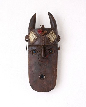 Toma  mask