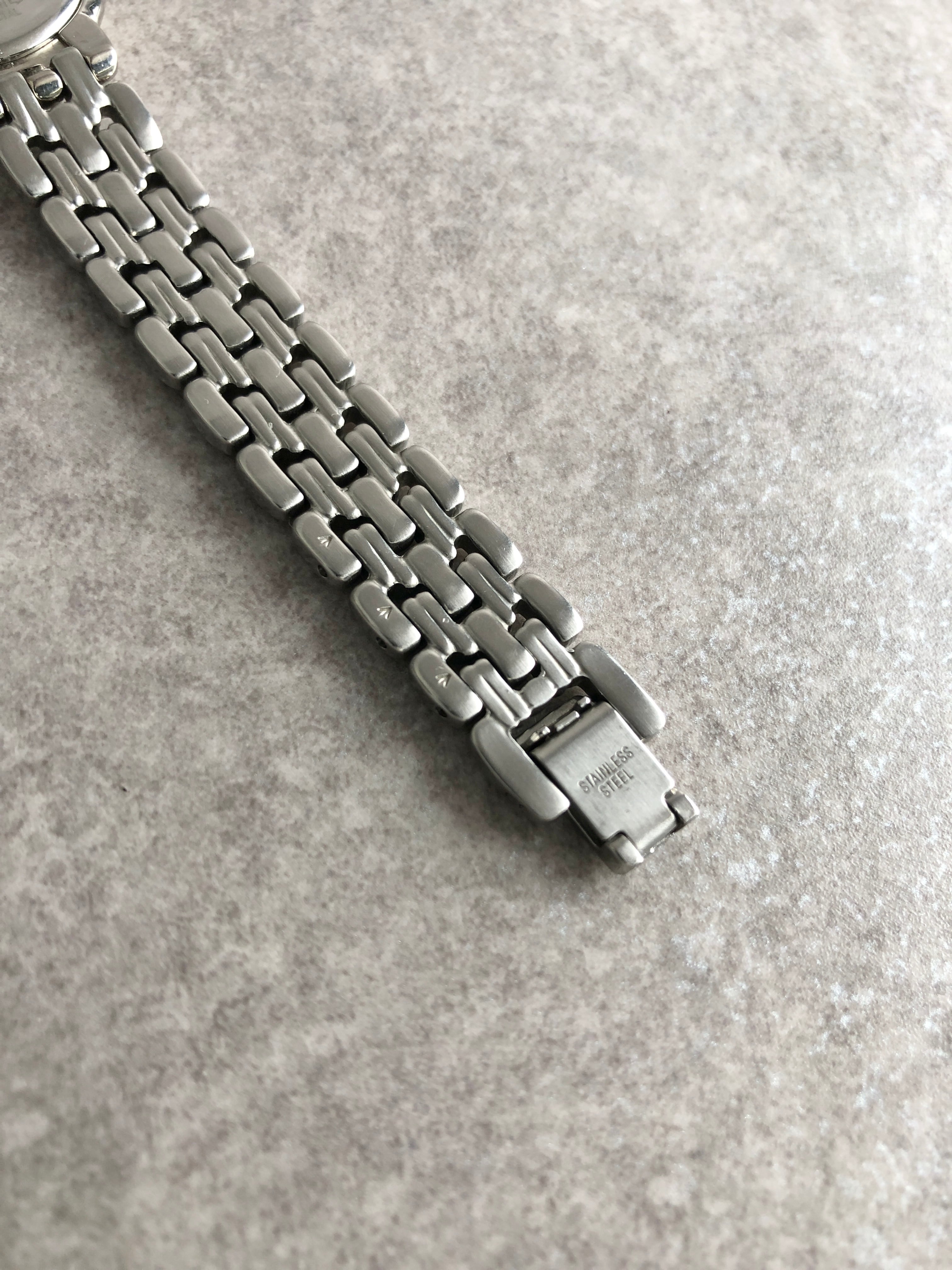 Yves Saint Laurent イヴ・サンローラン 腕時計 シルバー YSL ローマ