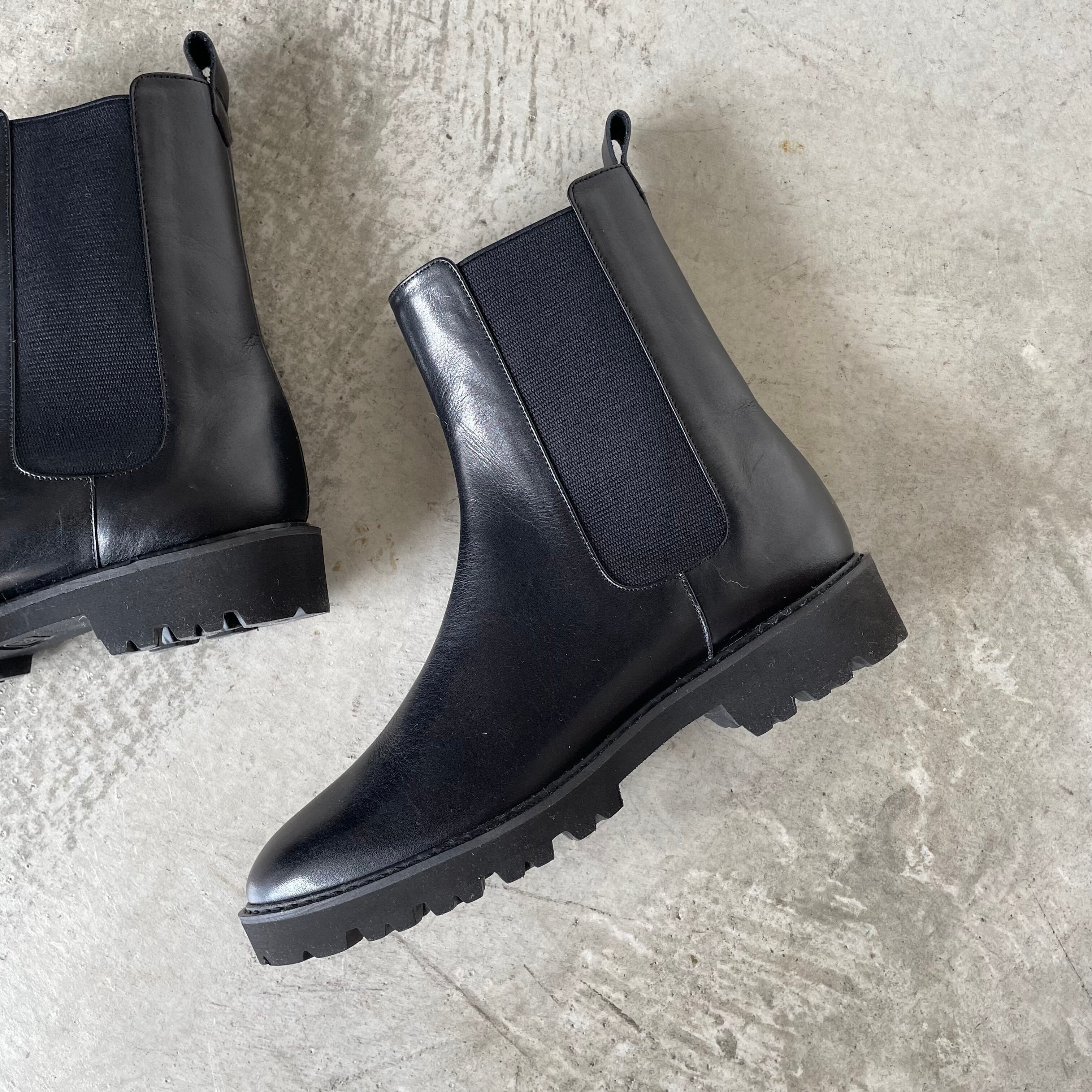 秋冬コーデのシメはやっぱりコレ♪ サイドゴア 軽量ソール レザー