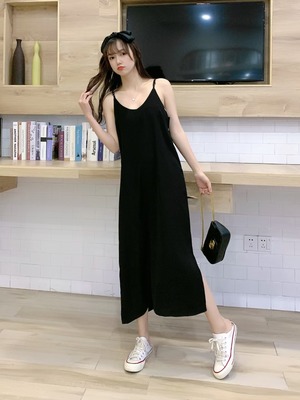 シンプルキャミワンピース   AJ−33287-2103