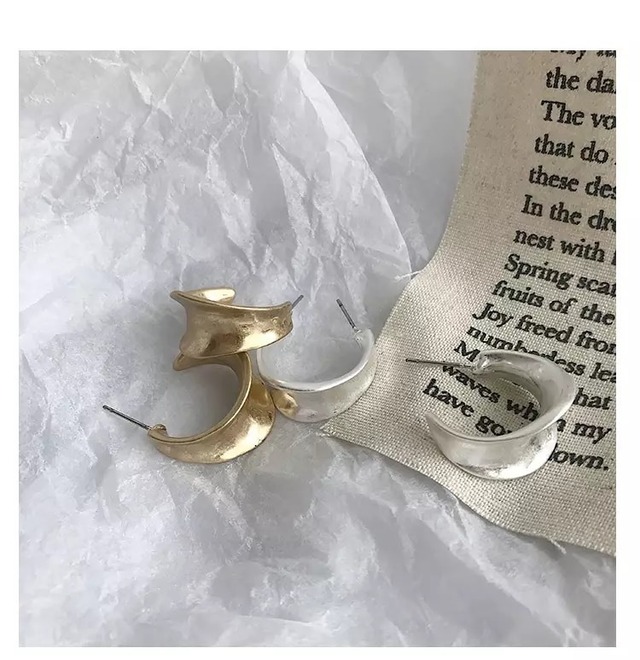 nuance hoop pierce (P09)