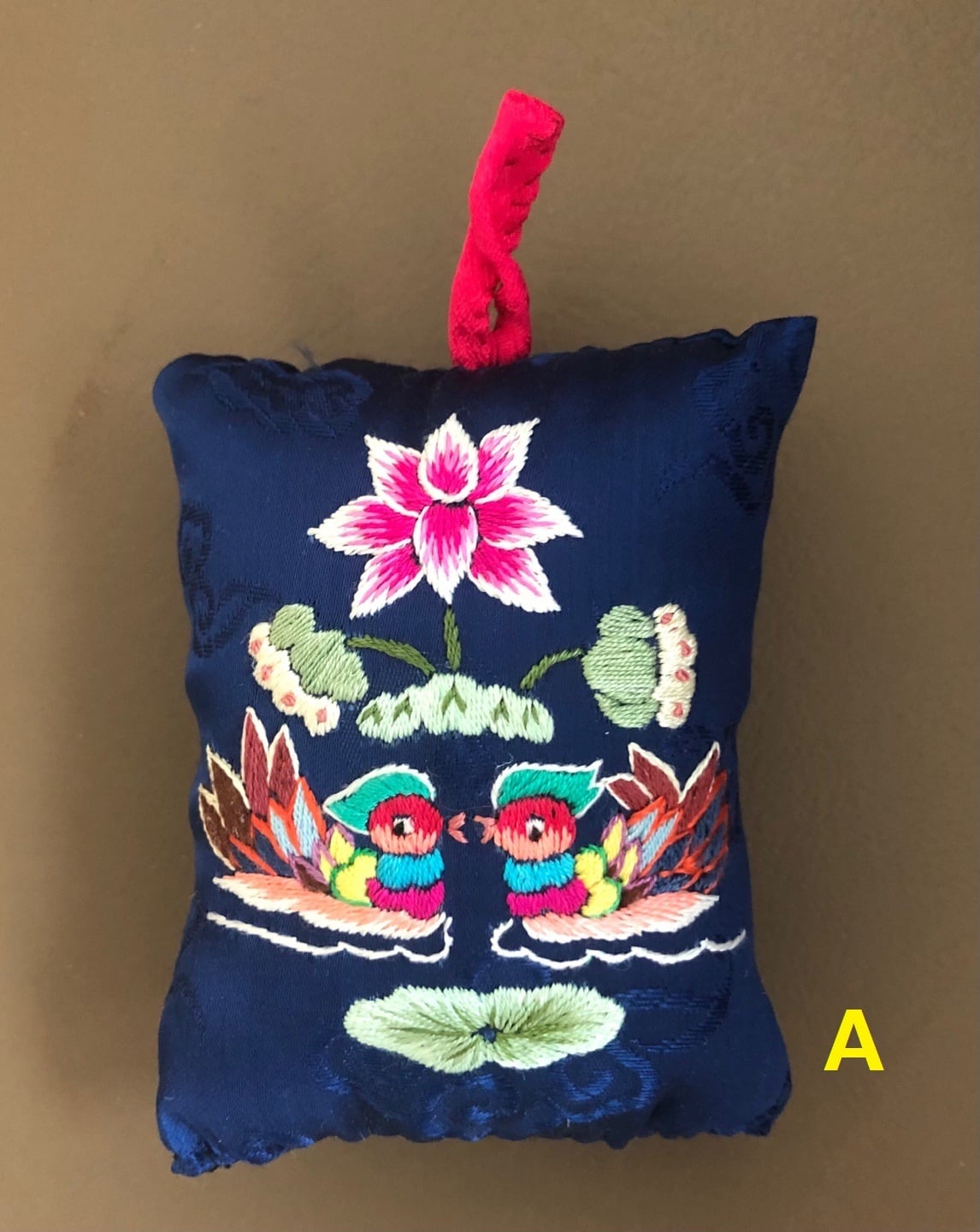 専用】刺繍生地のポジャギ風タペストリー 65×72 ポジャギ 柄