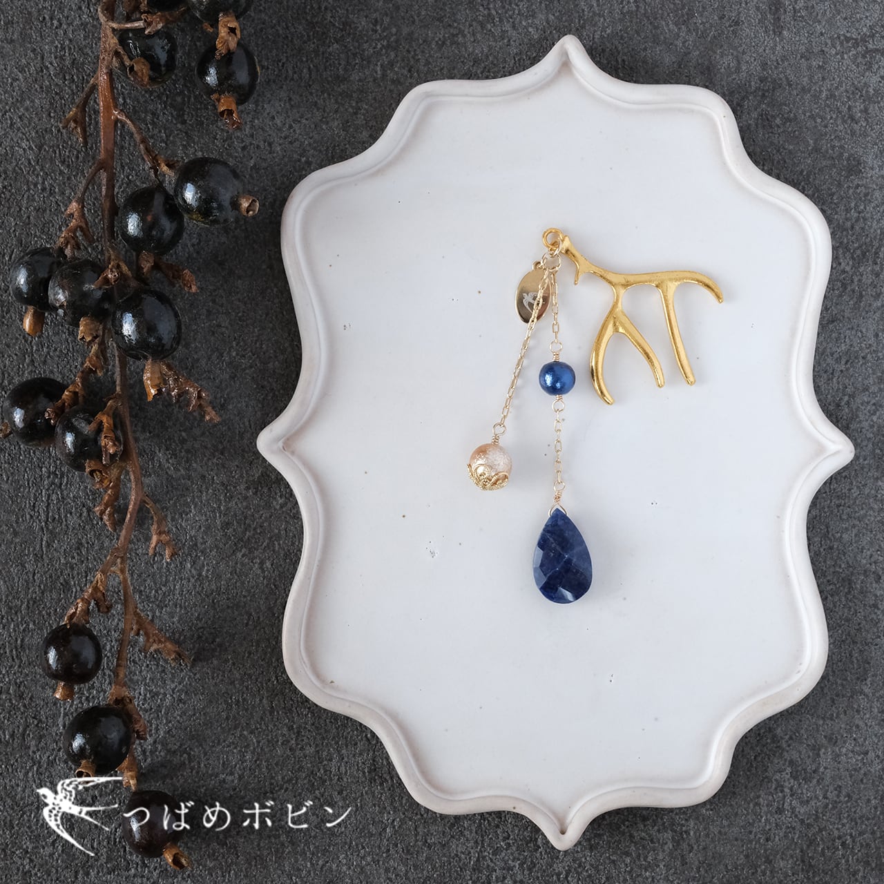 天然石とパールの帯飾り《インペリアルソーダライト/B》