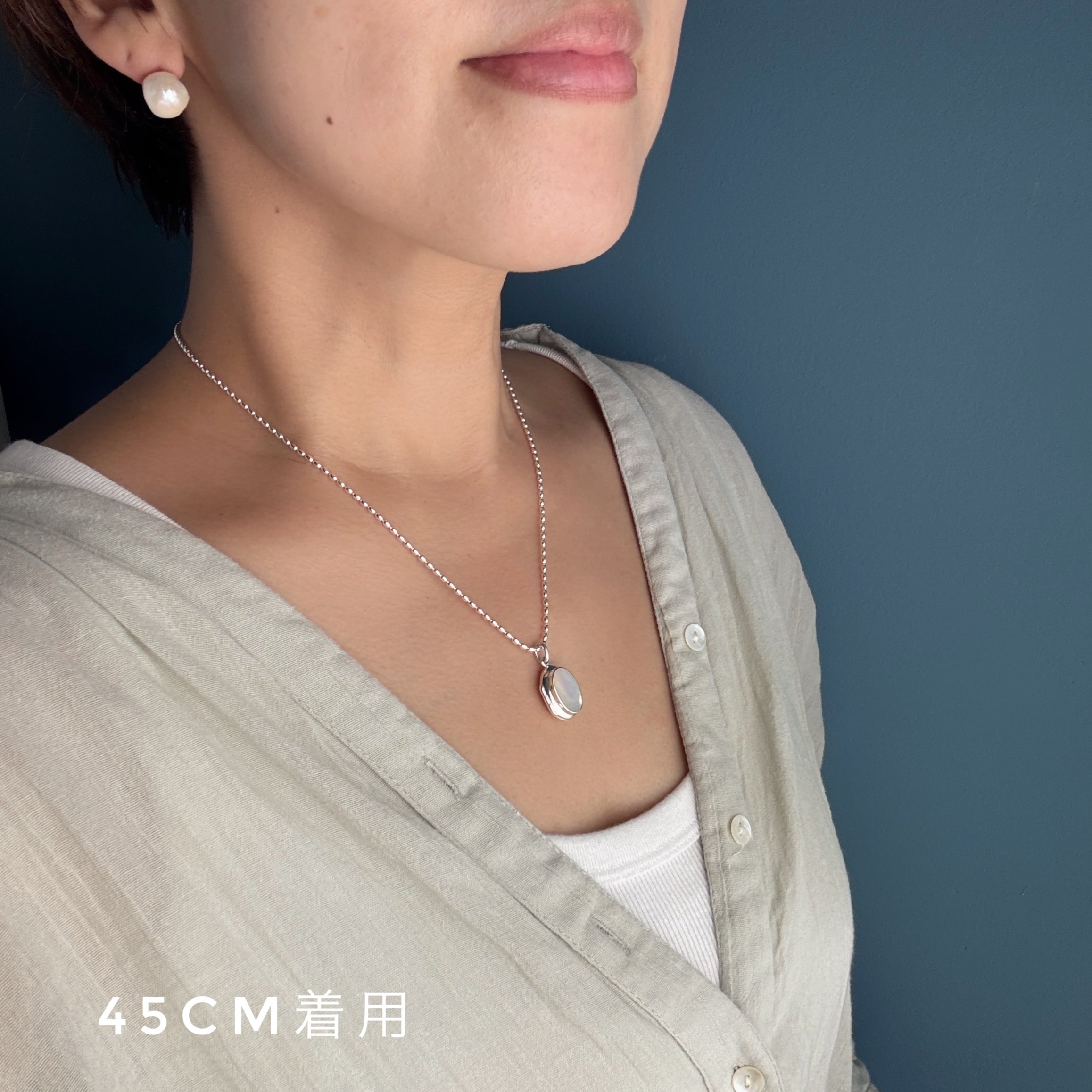 再入荷】白蝶貝 オーバル ロケット ペンダント Sサイズ （チェーン