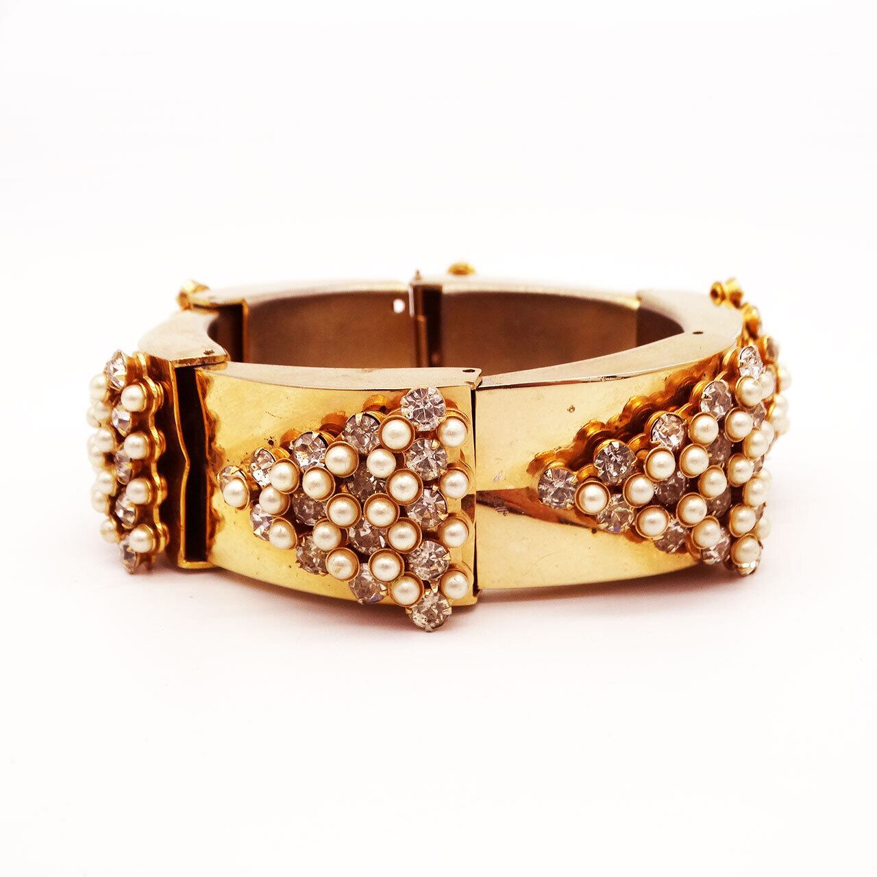60s USA vintage decorated bracelet | PANIC ART MARKET powered by BASE 60s USA vintage decorated bracelet | PANIC ART MARKET powered by BASE