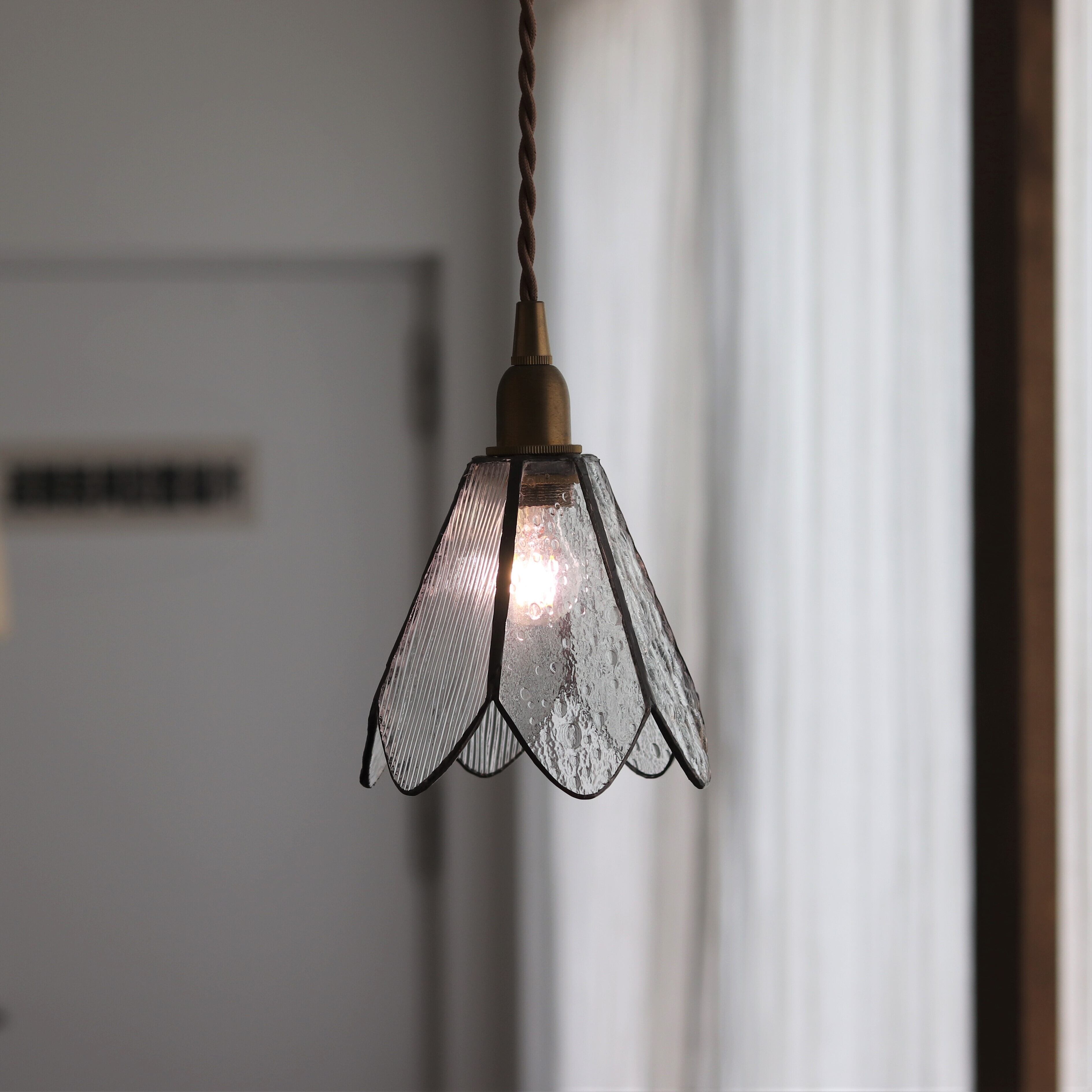 照明】ステンドグラスランプ6枚羽 B【2930,4048,1749】 | ジー