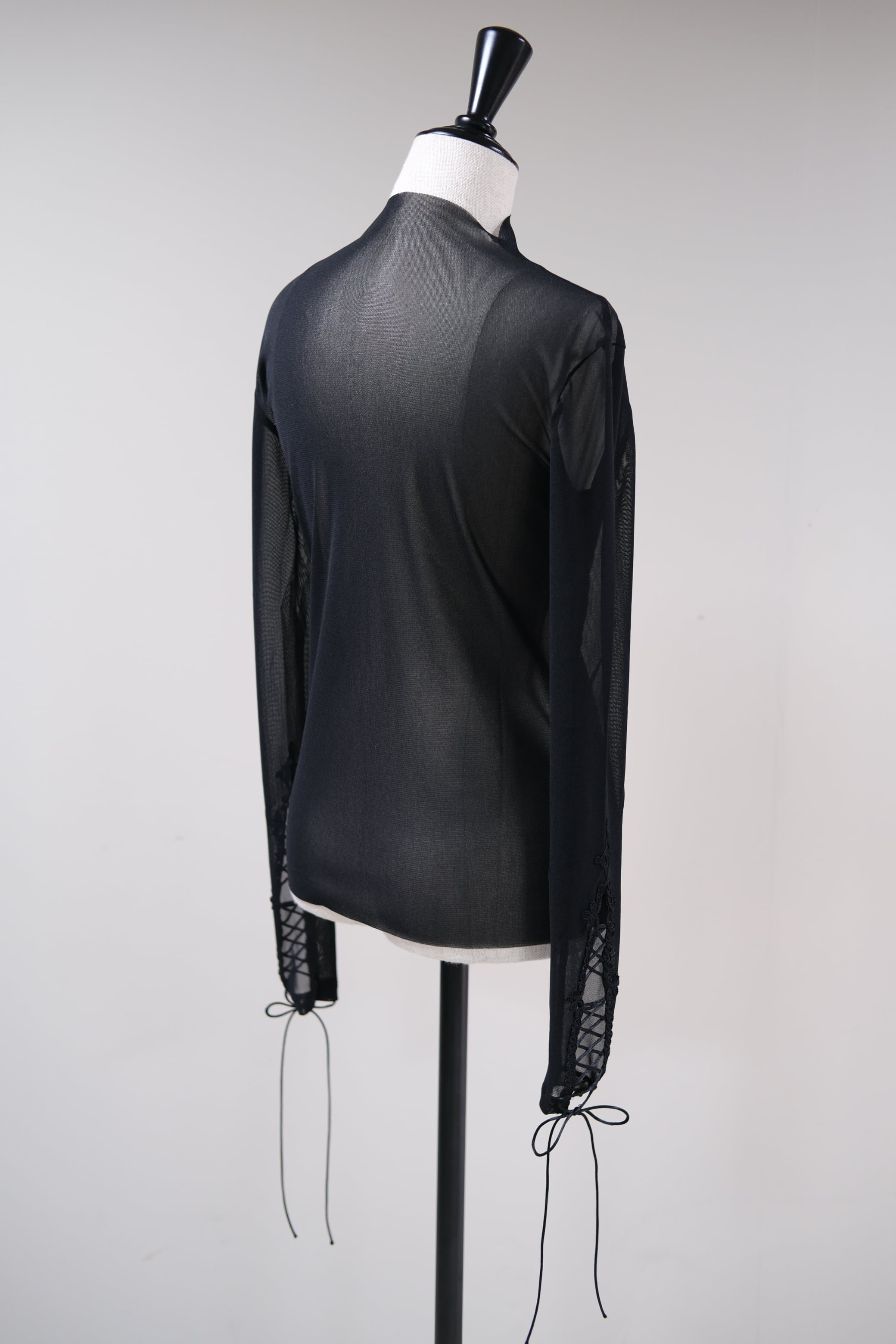 Tanaka Daisuke】lace up sleeve sheer tops - black - | loop