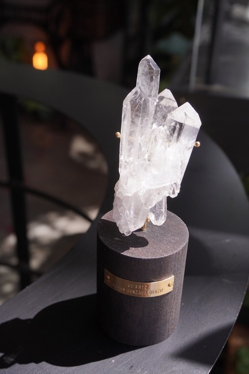 QUARTZ-水晶　(N-A