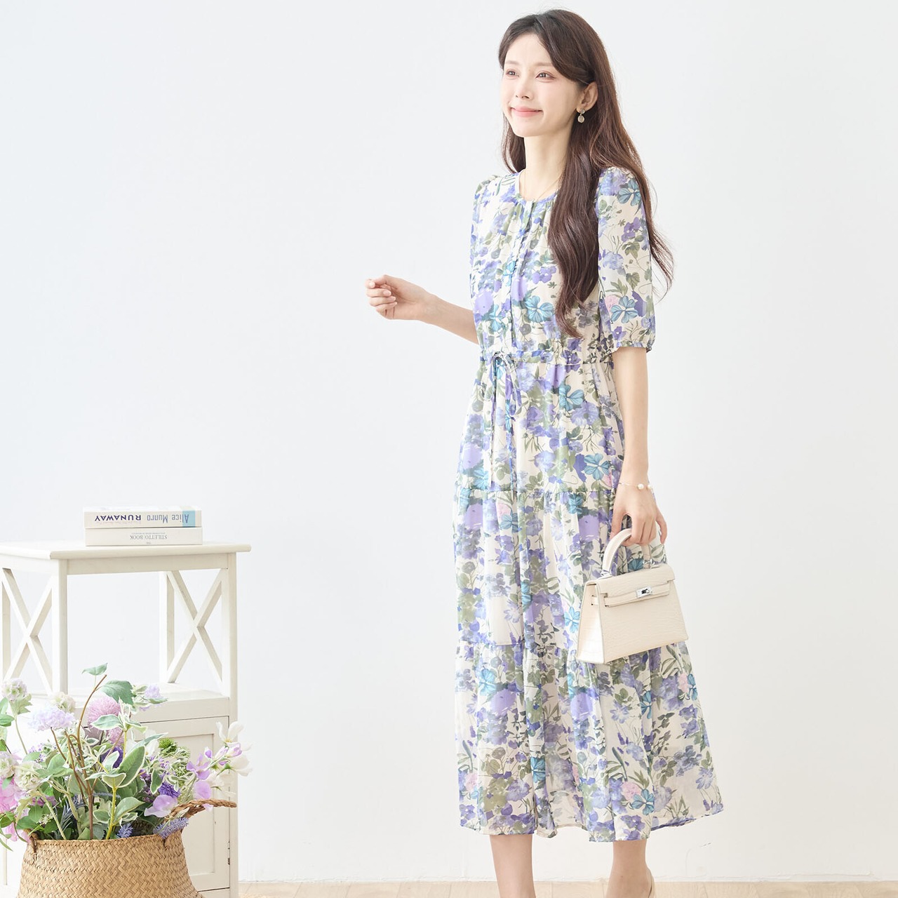 TRUBE ウエストリボンシフォン花柄マキシワンピース【M~L】アイボリー
