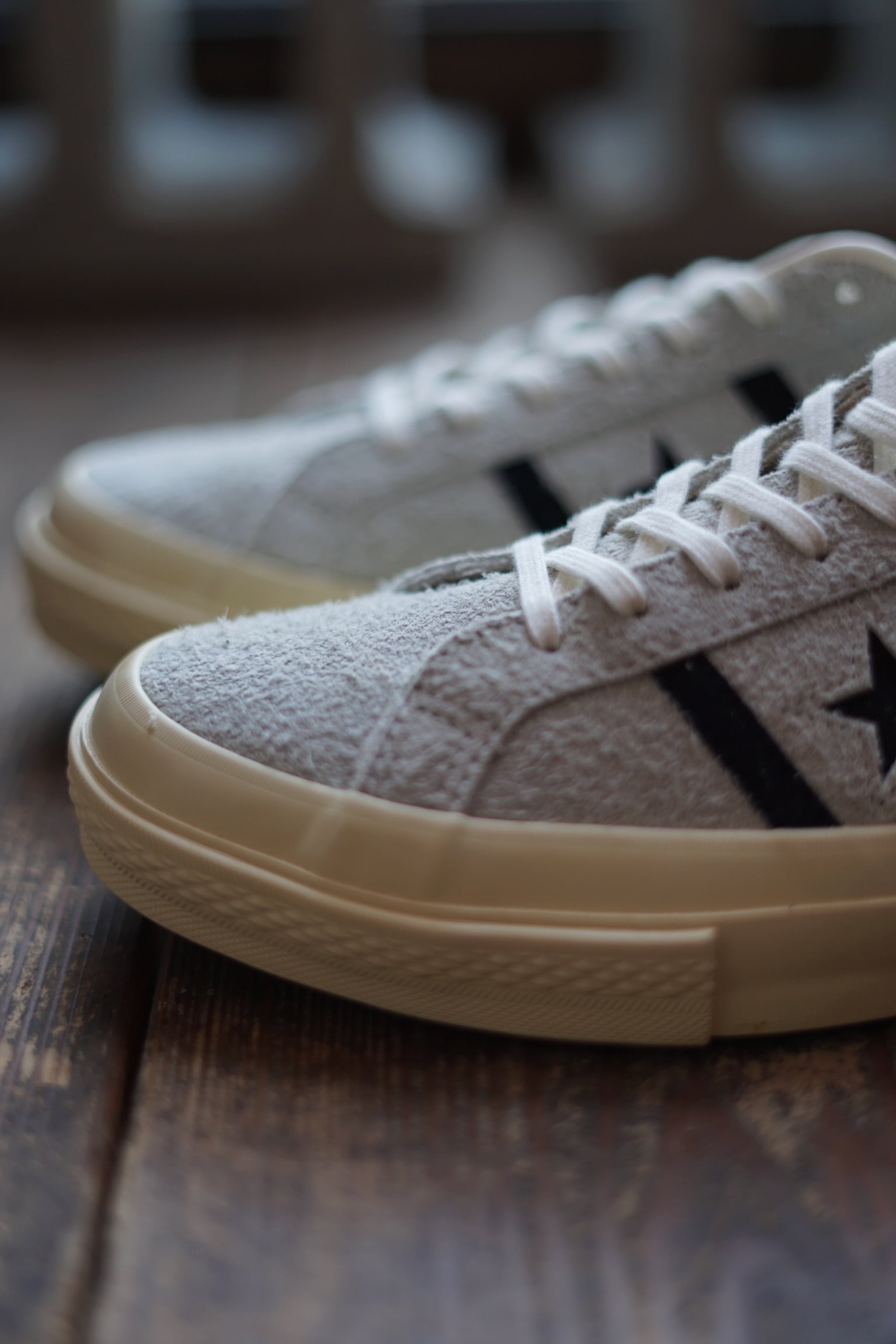 CONVERSE 