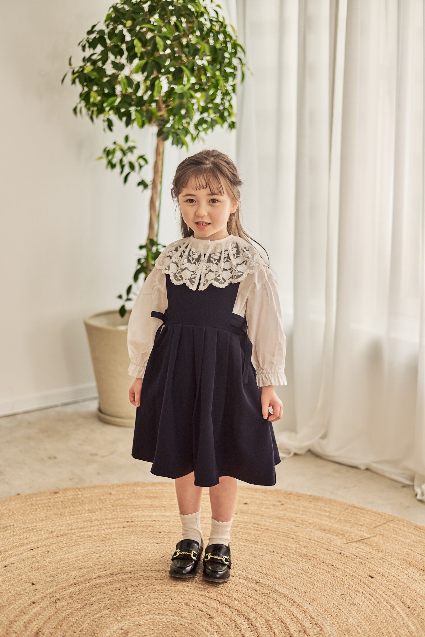 即納】チュール刺繍襟ブラウス×サイドリボンジャンパースカート