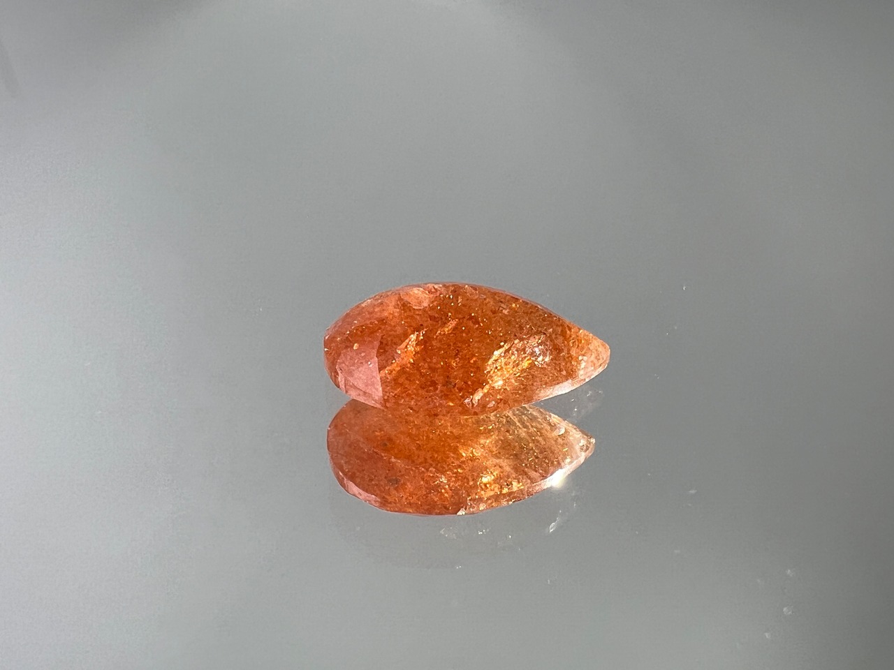 オレンジサンストーン　2.36ct　[C13‐253]