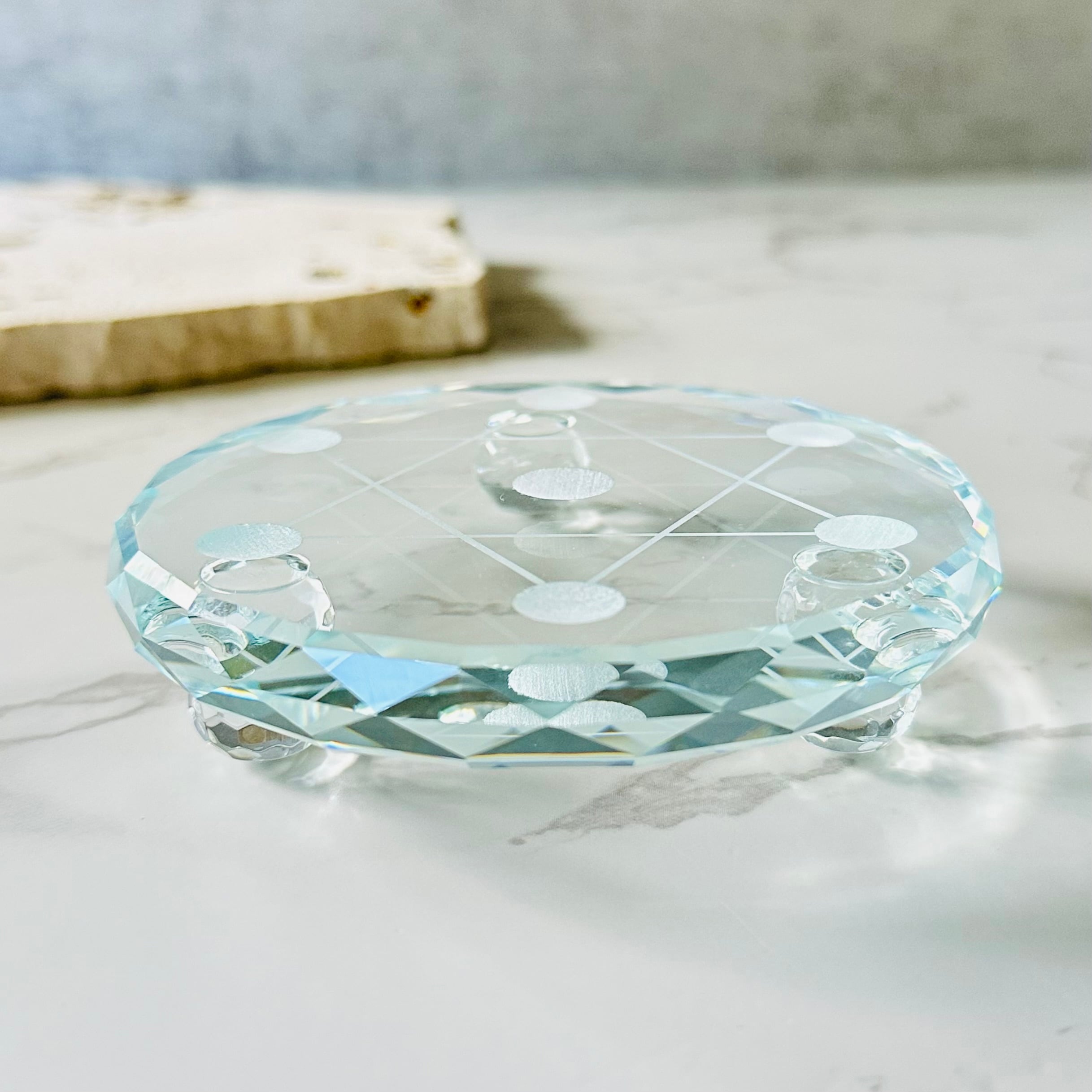 再入荷】天然石インテリア｜クリスタルグリッド七星陣台座 | Mt.Sophia