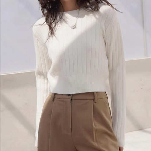 トップス ニット セーター レディース 長袖 Uネック ラウンドネック ストリート かわいい 大人可愛い きれいめ シンプル 上品 おしゃれ ベーシック カントリー ナチュラル 無地 秋 冬 デート お出かけ アウトドア 旅行 公園 女子会 休日 ショッピング ライブ カフェ 重ね着 暖かい 防寒 普段使い 着回し レイヤード トレンド 流行 インスタ映え 定番 S M L XL 小さいサイズ 大きいサイズ 白 ホワイト 黒 ブラック 茶色 ブラウン グレー ダークグレー 緑 グリーン ベーシックカラー