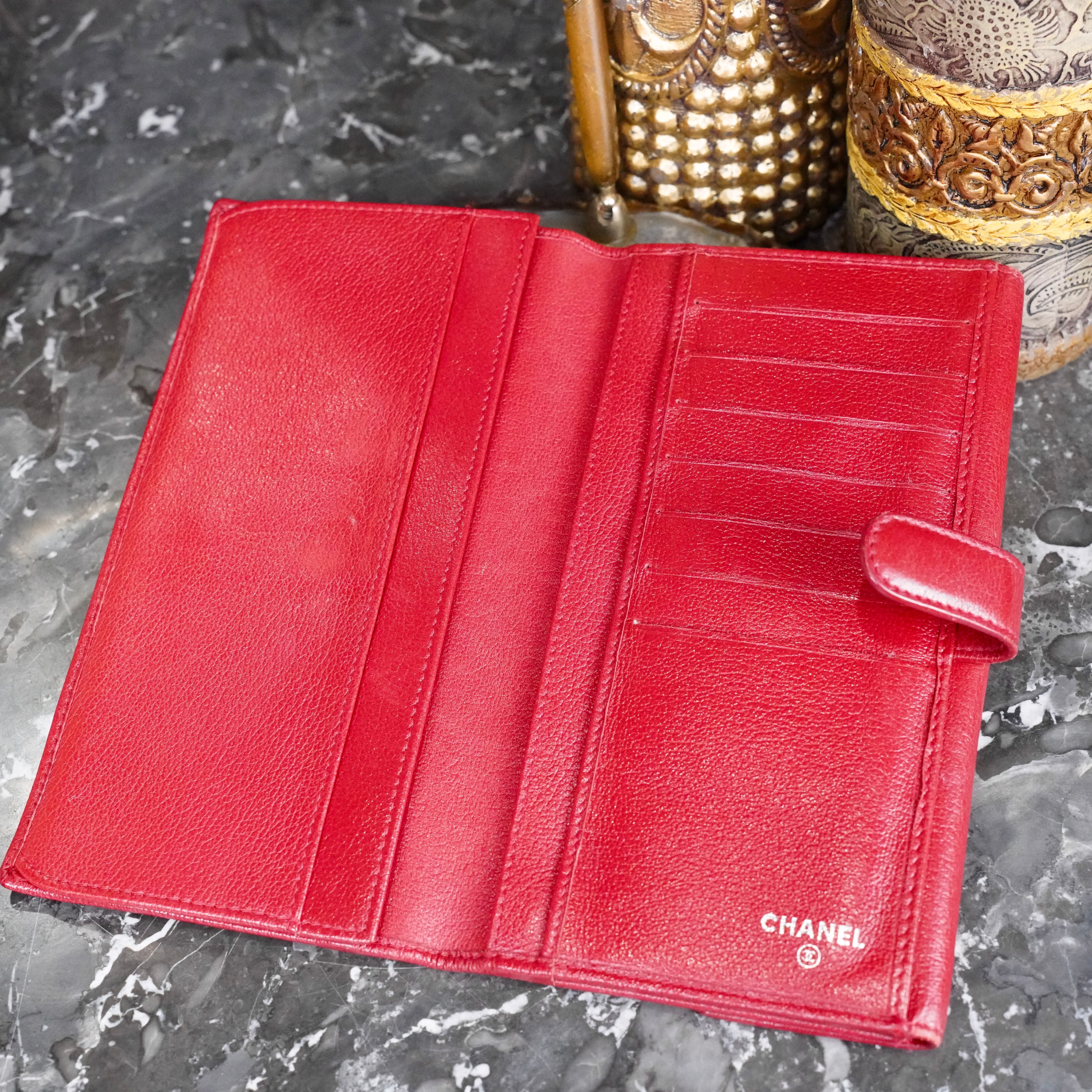 CHANEL BUTTERFLY CAMELLIA COCO MARC DESIGN LEATHER WALLET/シャネル