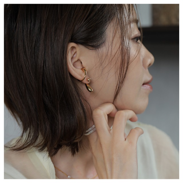 Ear cuff -Gold/Silver-