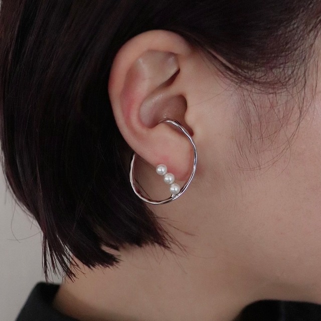 在庫限り・looselappearlearcuff