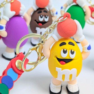 【 m&m's  ( エムアンドエムズ )  】3D Rubber KeyHolder / 3Dラバーキーホルダー バスケットボール / BLUE〚アメリカン雑貨 アメトイ〛