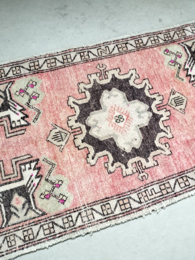 Turkish small rug 112✕53cm No.414