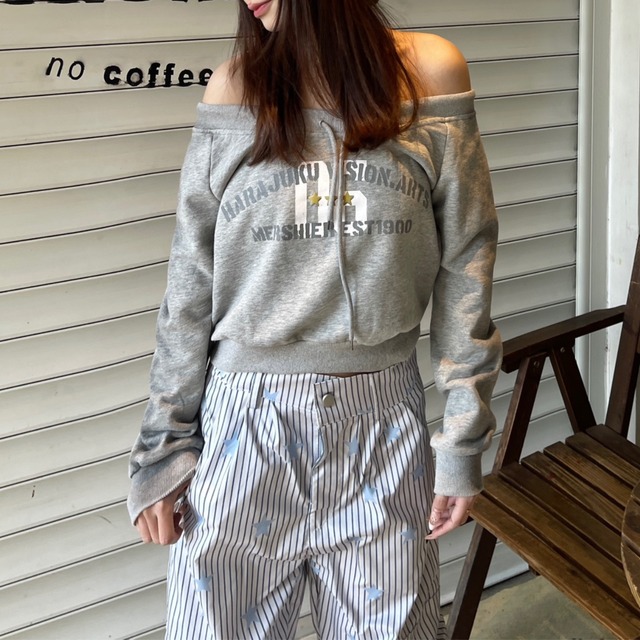 off-shoulder logo sweatshirt　オフショルダーロゴスウェットシャツ　J0834