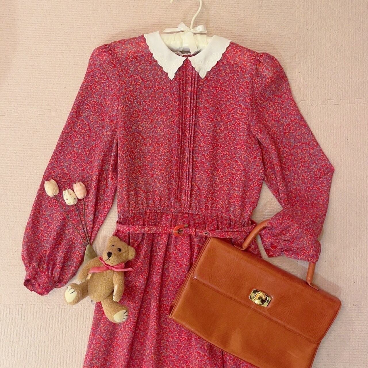 white scallop collar mini flower one-piece