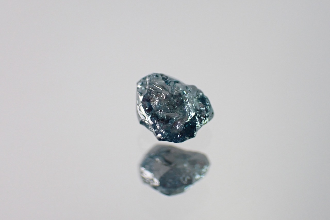ブルーダイヤモンド原石　0.79ct　[D10‐43]