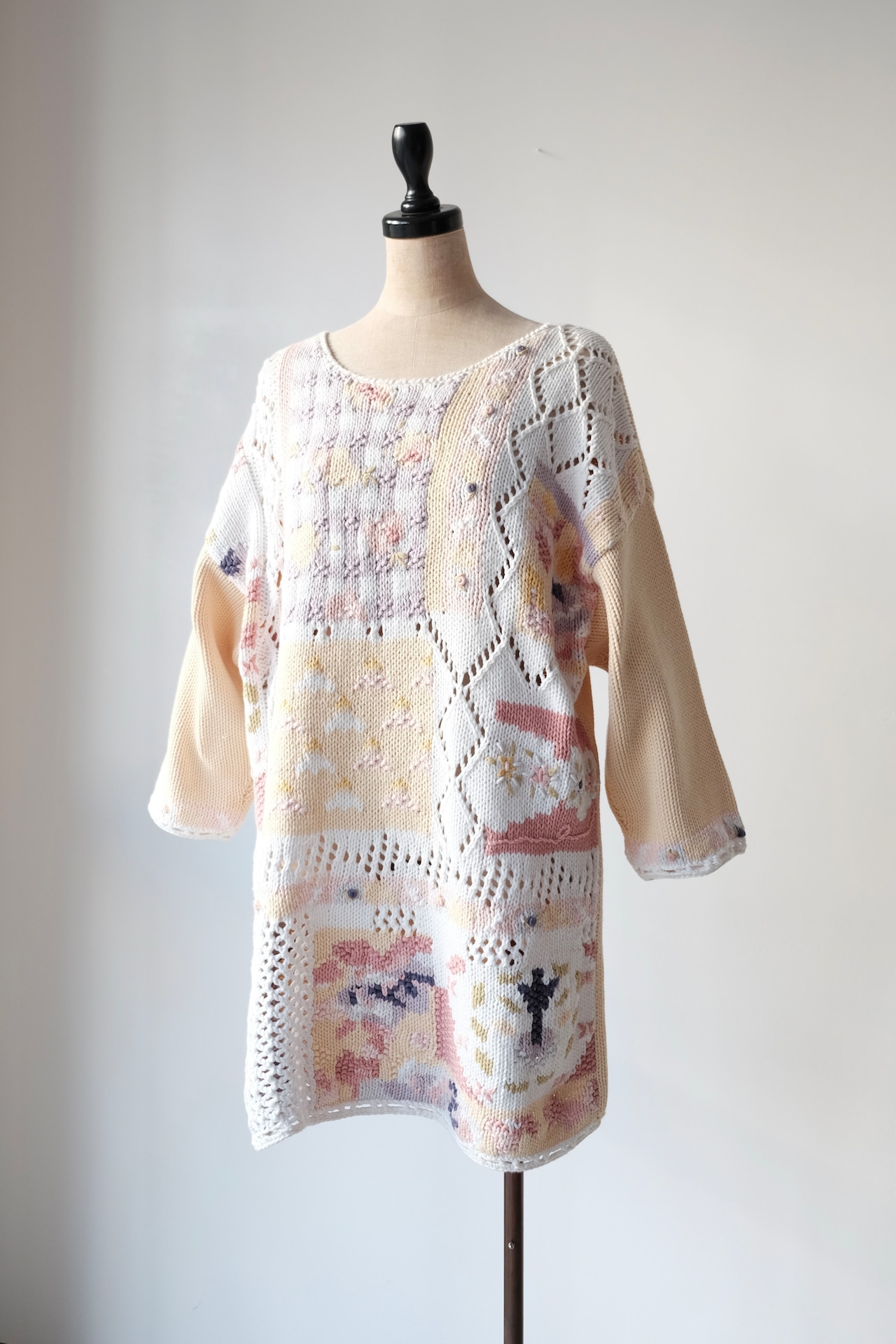 Botanical motifs cotton sweater