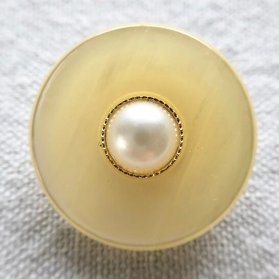 イタリア ホワイトパール×クリームイエロー 28㎜