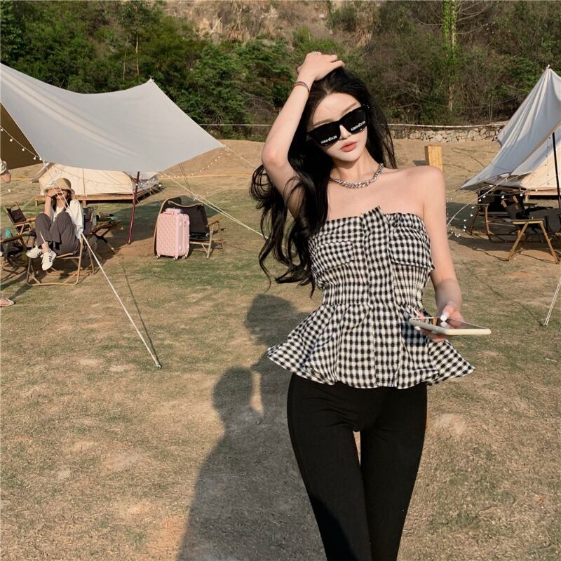 トップス サマーラッフルショート薄手ストラップレス 夏物 ブラックストロベリース26921295591