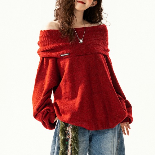 off-the-shoulder loose hooded knit　オフショルダールーズフード付きニット　J1637