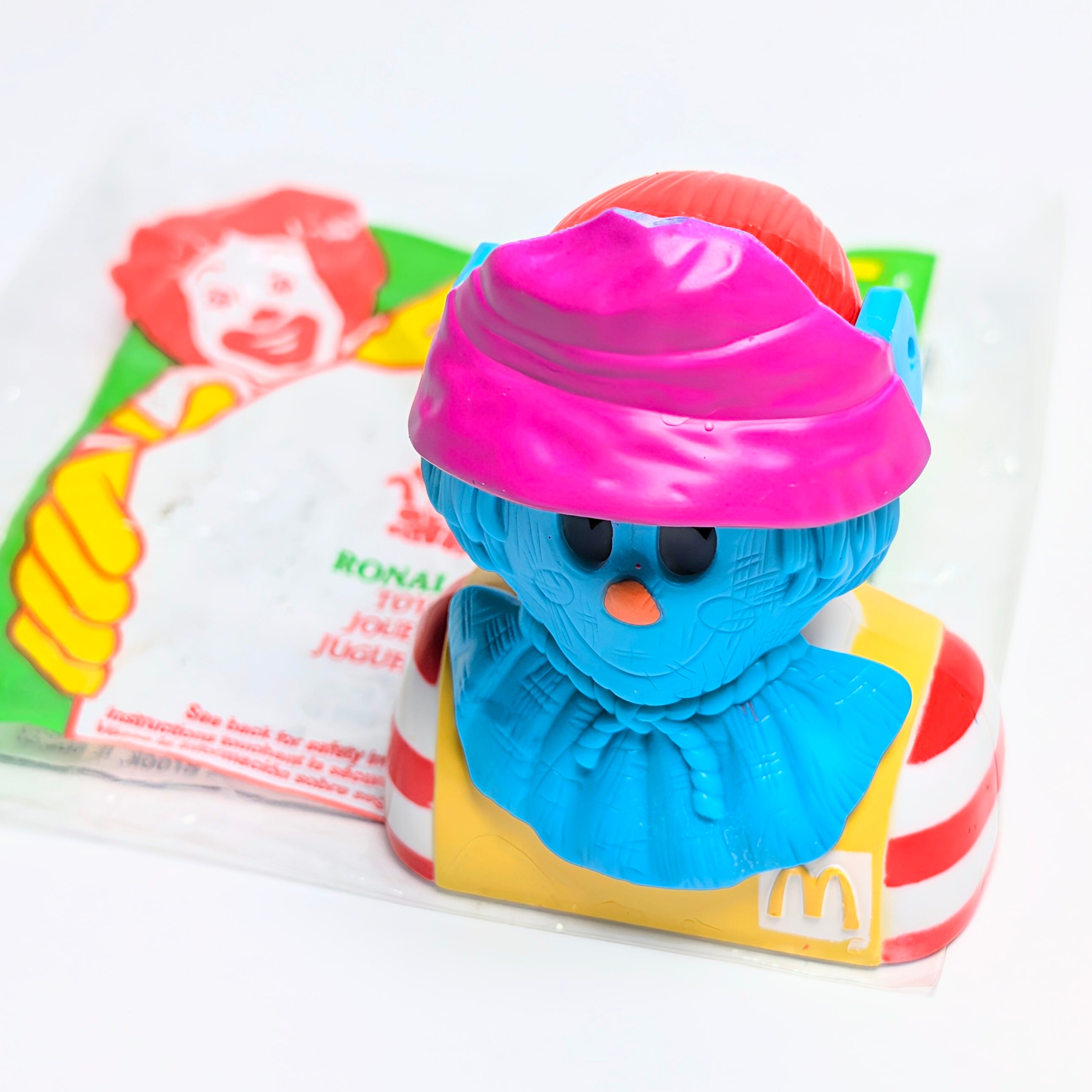 ☆ DEADSTOCK / VINTAGE 1998☆【 McDonald's  ( マクドナルド ) 】1998年海外マクドナルドミールトイ『 Haunted Halloween ホーンテッド・ハロウィン 』ロナルド・マクドナルド Scarecrow / キャンディディスペンサー / ハッピーミール 〚アメリカン雑貨 アメトイ〛